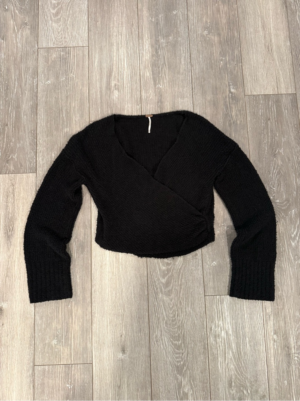 Free People Black Wrap Cropped V-Neck Sweater Size S|P